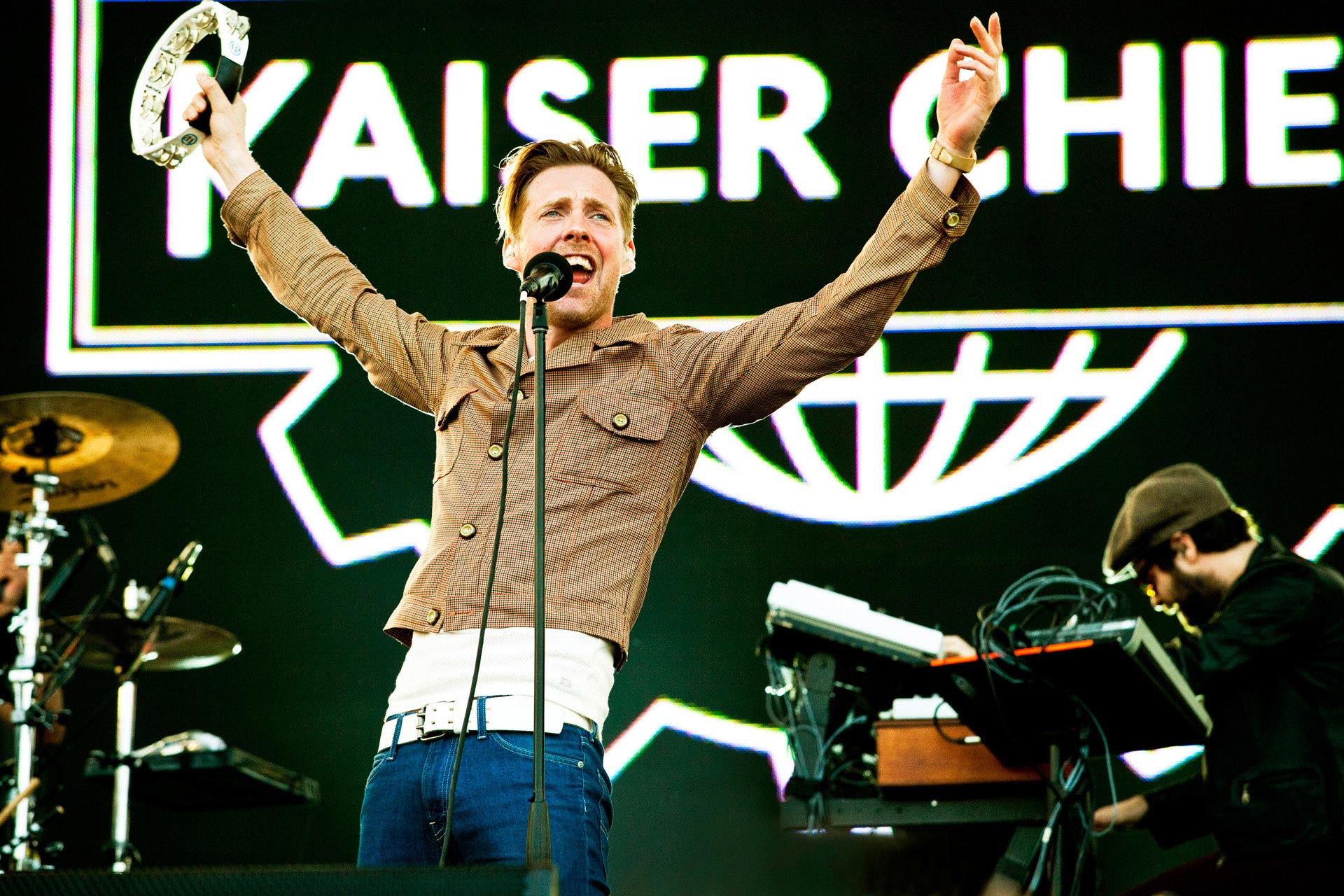 kaiser-chiefs-mariana-pekin-234